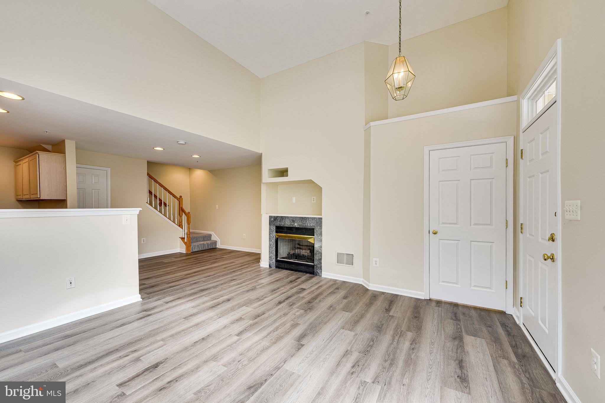 12097 Trumbull Way, Unit 20971 Reston, VA 20190 - Photo 3 of 48 Gallery Image 3