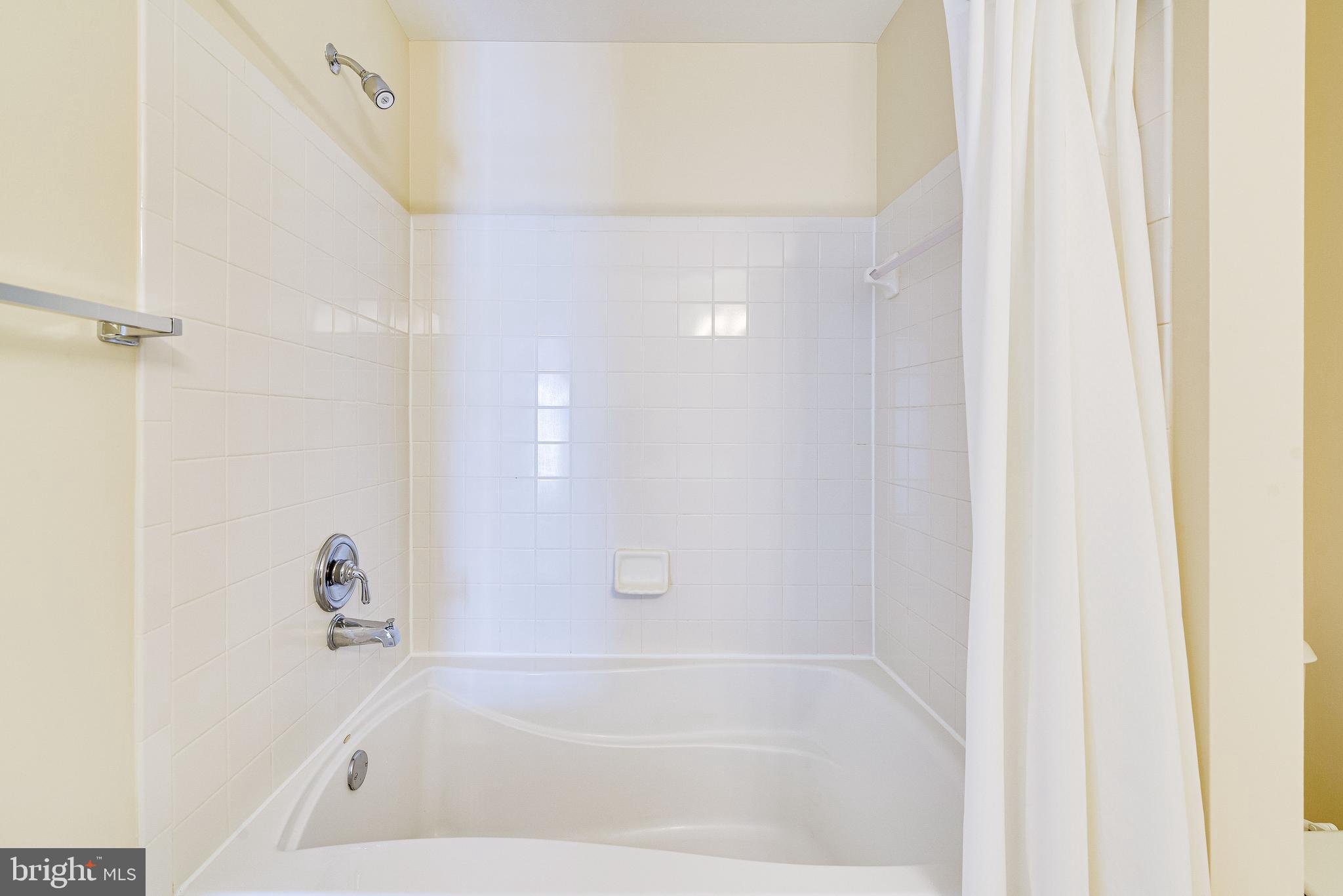 12097 Trumbull Way, Unit 20971 Reston, VA 20190 - Photo 23 of 48 Gallery Image 23