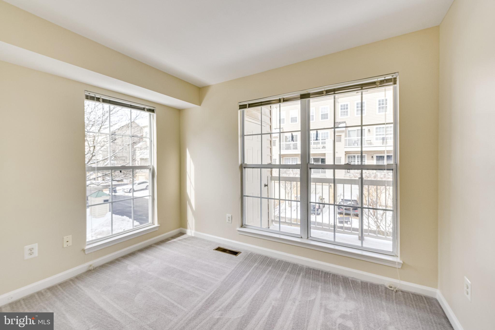 12097 Trumbull Way, Unit 20971 Reston, VA 20190 - Photo 25 of 48 Gallery Image 25