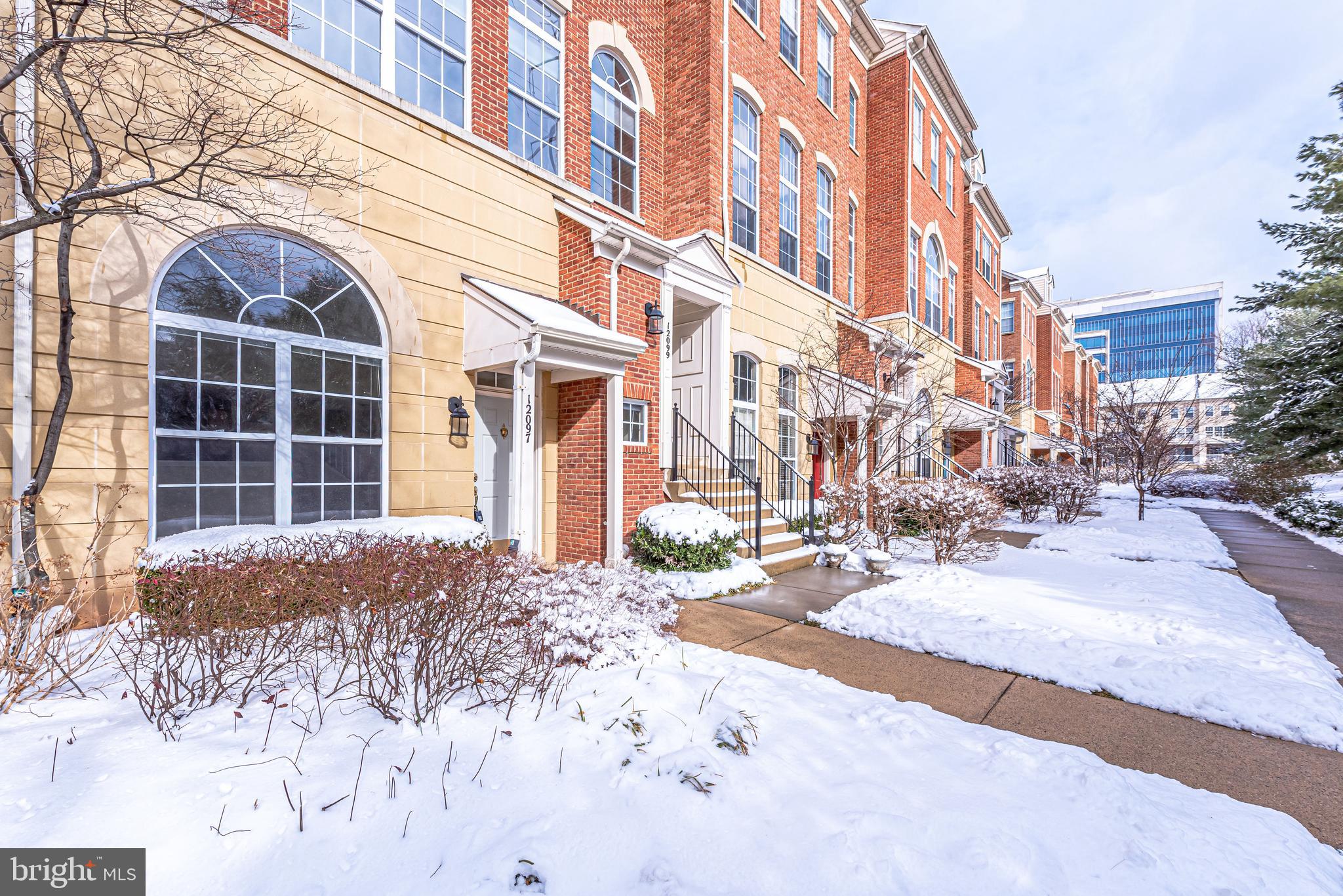 12097 Trumbull Way, Unit 20971 Reston, VA 20190 - Photo 31 of 48 Gallery Image 31