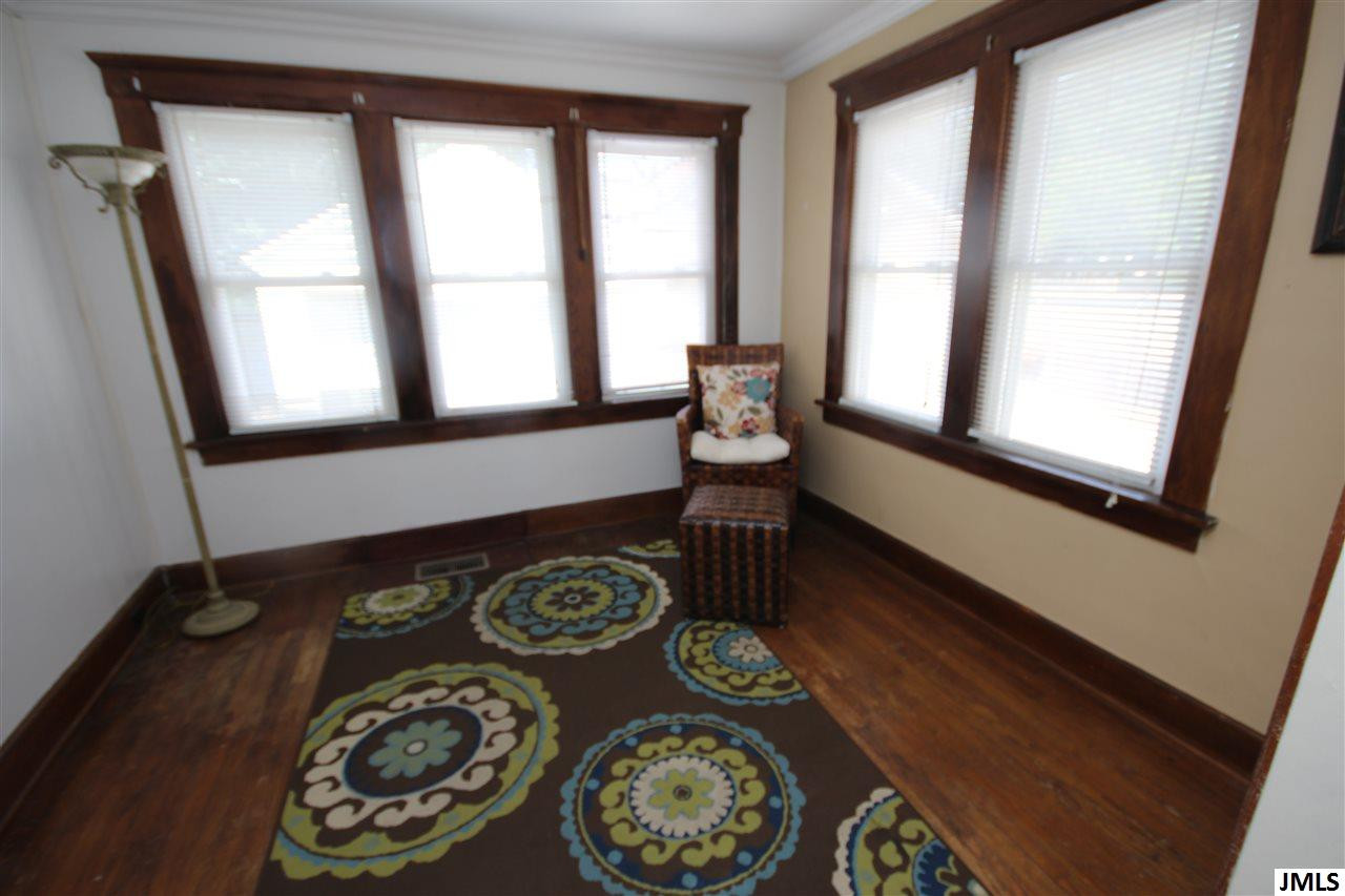 412 Gilbert Street Jackson, MI 49202 - Photo 15 of 24 Photo 16