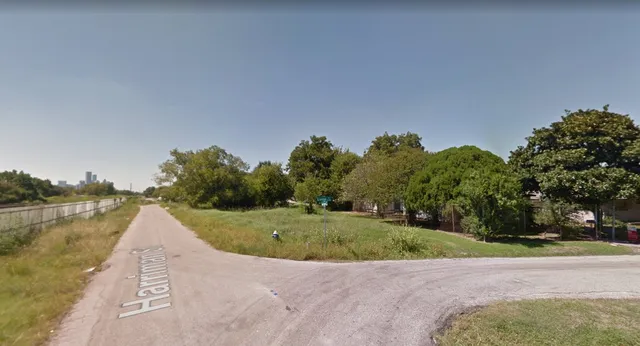 $55,000 | 2201 Lucas Street, Houston, TX 77026