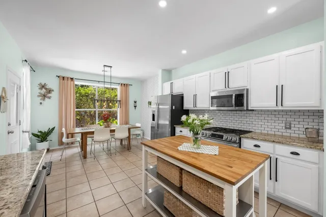 $579,900 | 12201 Barrel Bend, Austin, TX 78748