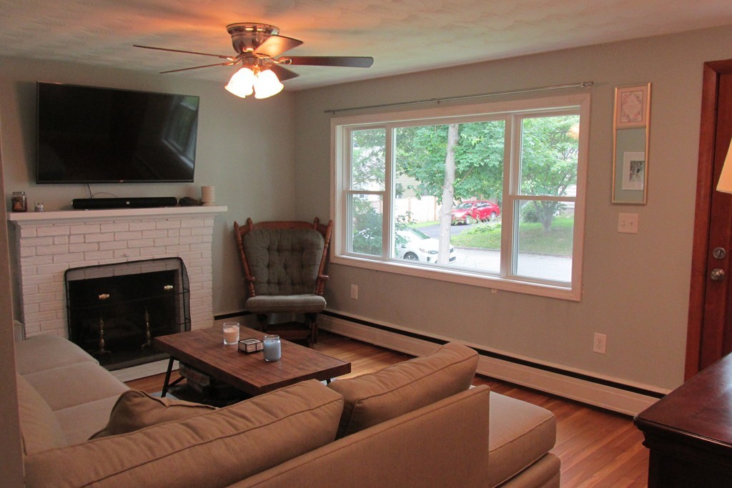 28 Marcus Road Wilmington, MA 01887 - Photo 6 of 14 Gallery Image 6