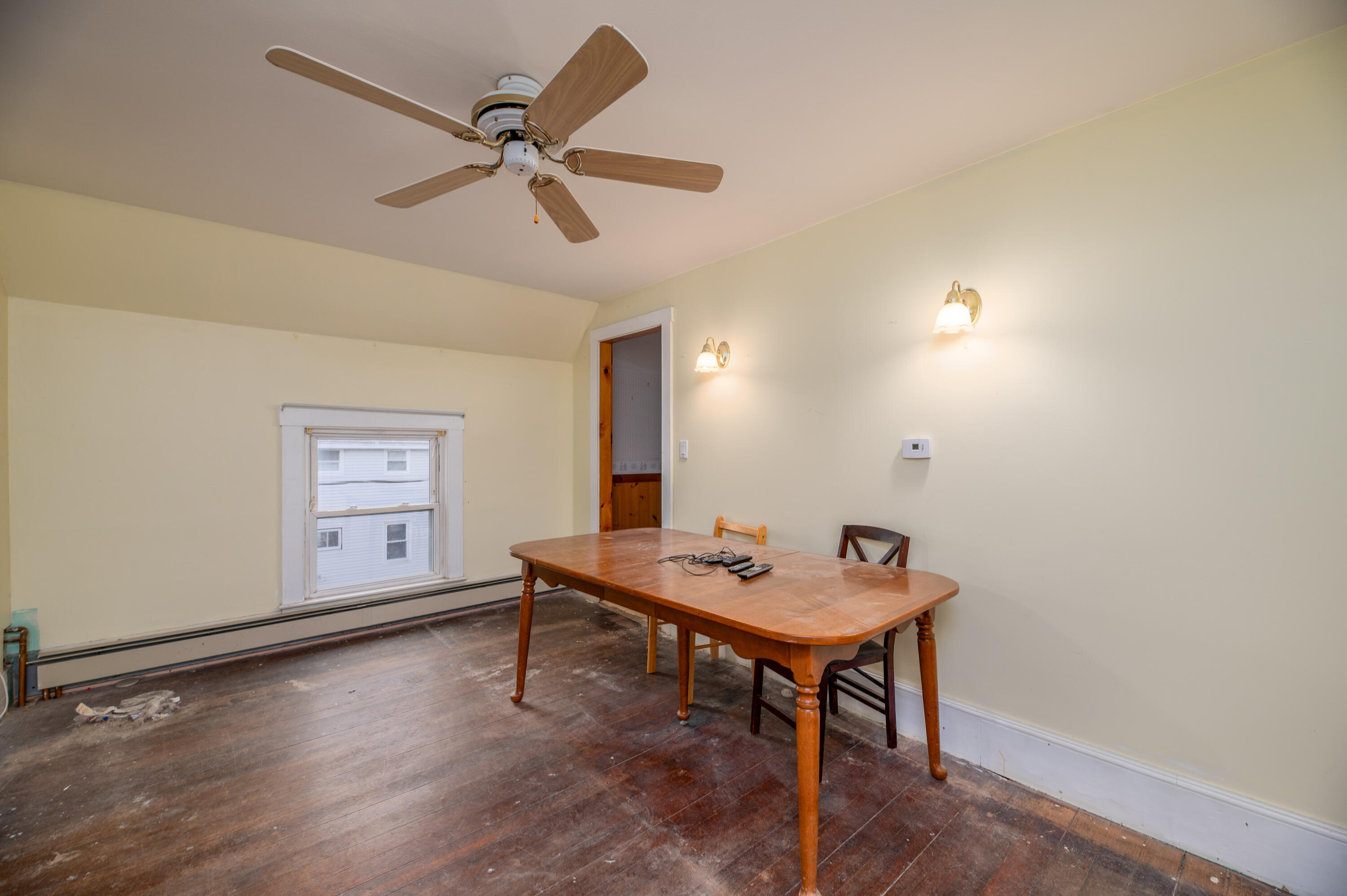 102 Spring Street Gardiner, ME 04345 - Photo 37 of 38 Interior9