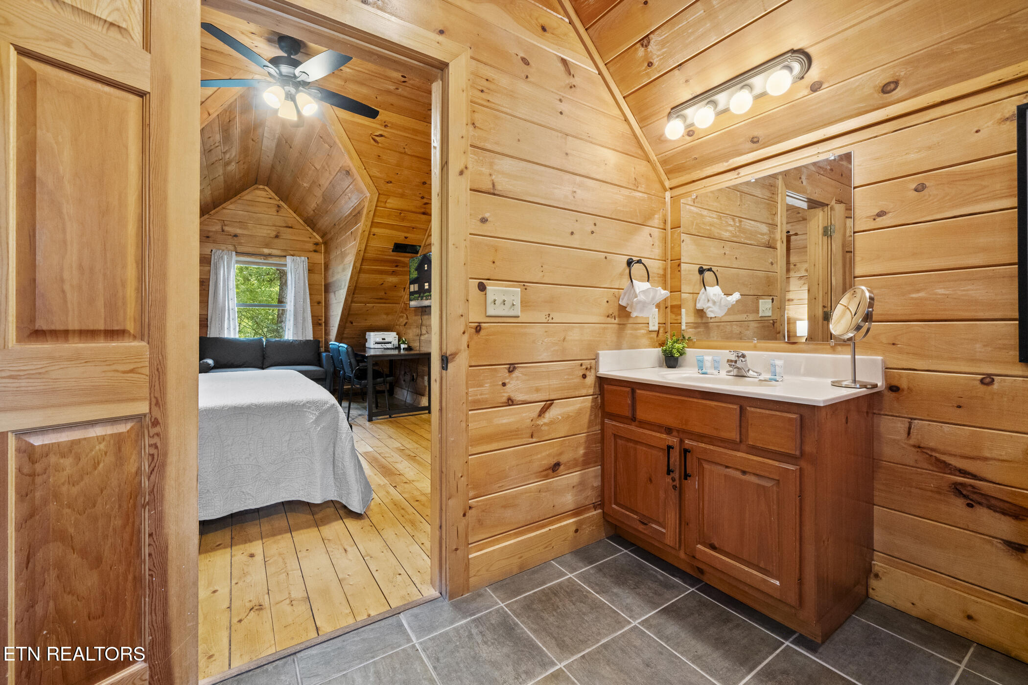 2829 Ridge Creek Circle Sevierville, TN 37876 - Photo 31 of 60 dsc00716