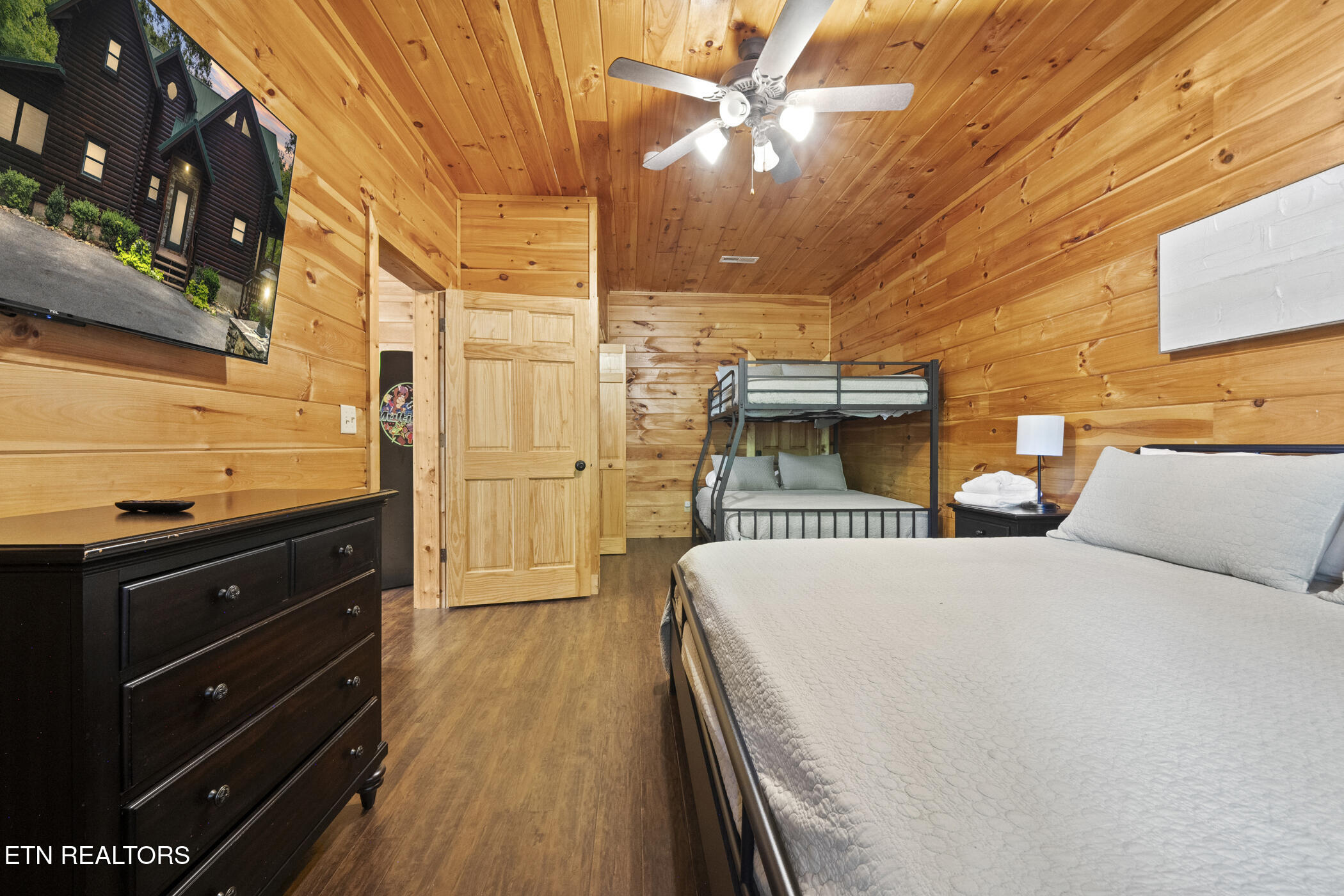 2829 Ridge Creek Circle Sevierville, TN 37876 - Photo 34 of 60 dsc00656