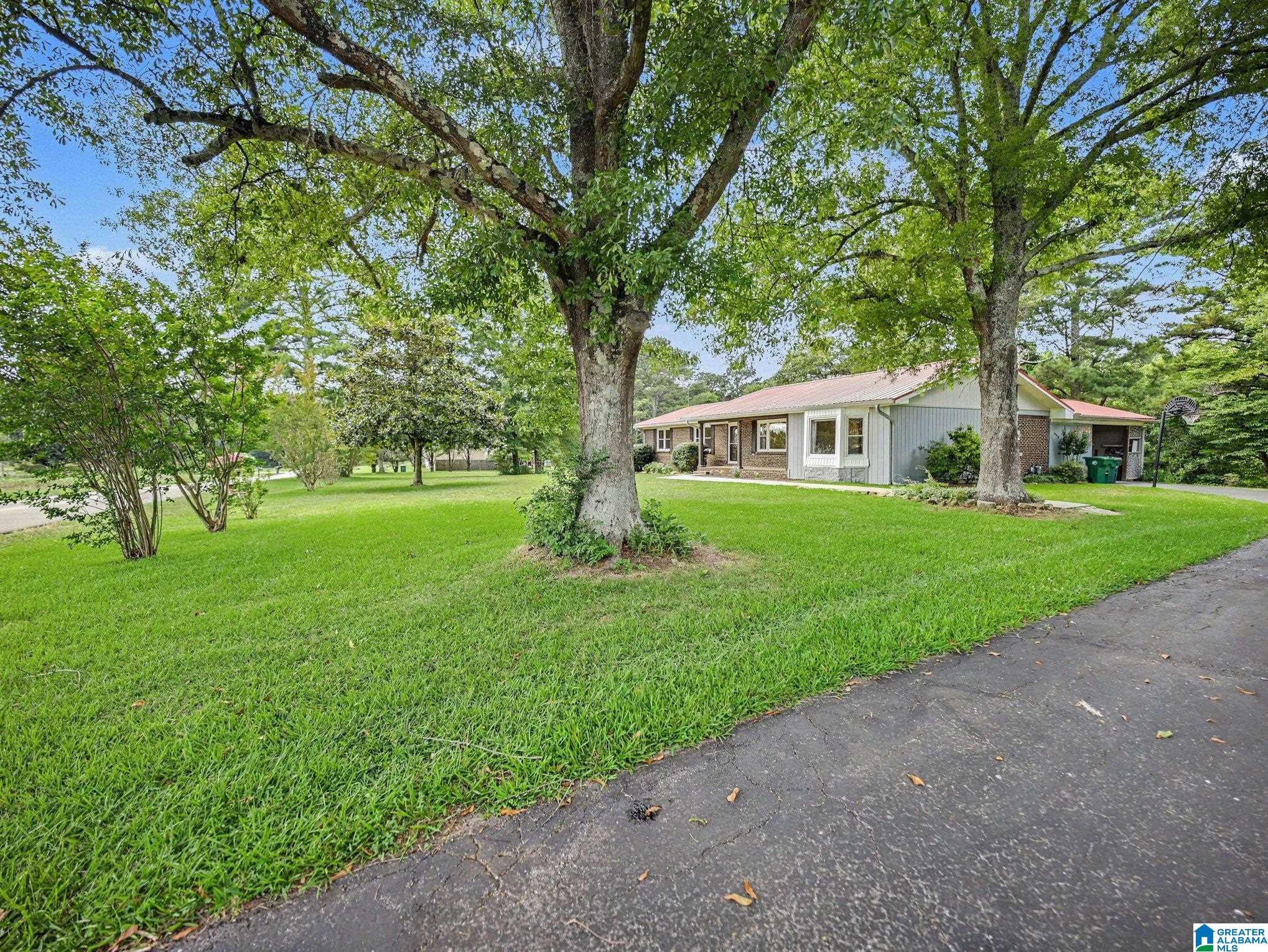 1230 Calvert Road Cullman, AL 35057 - Photo 2 of 22