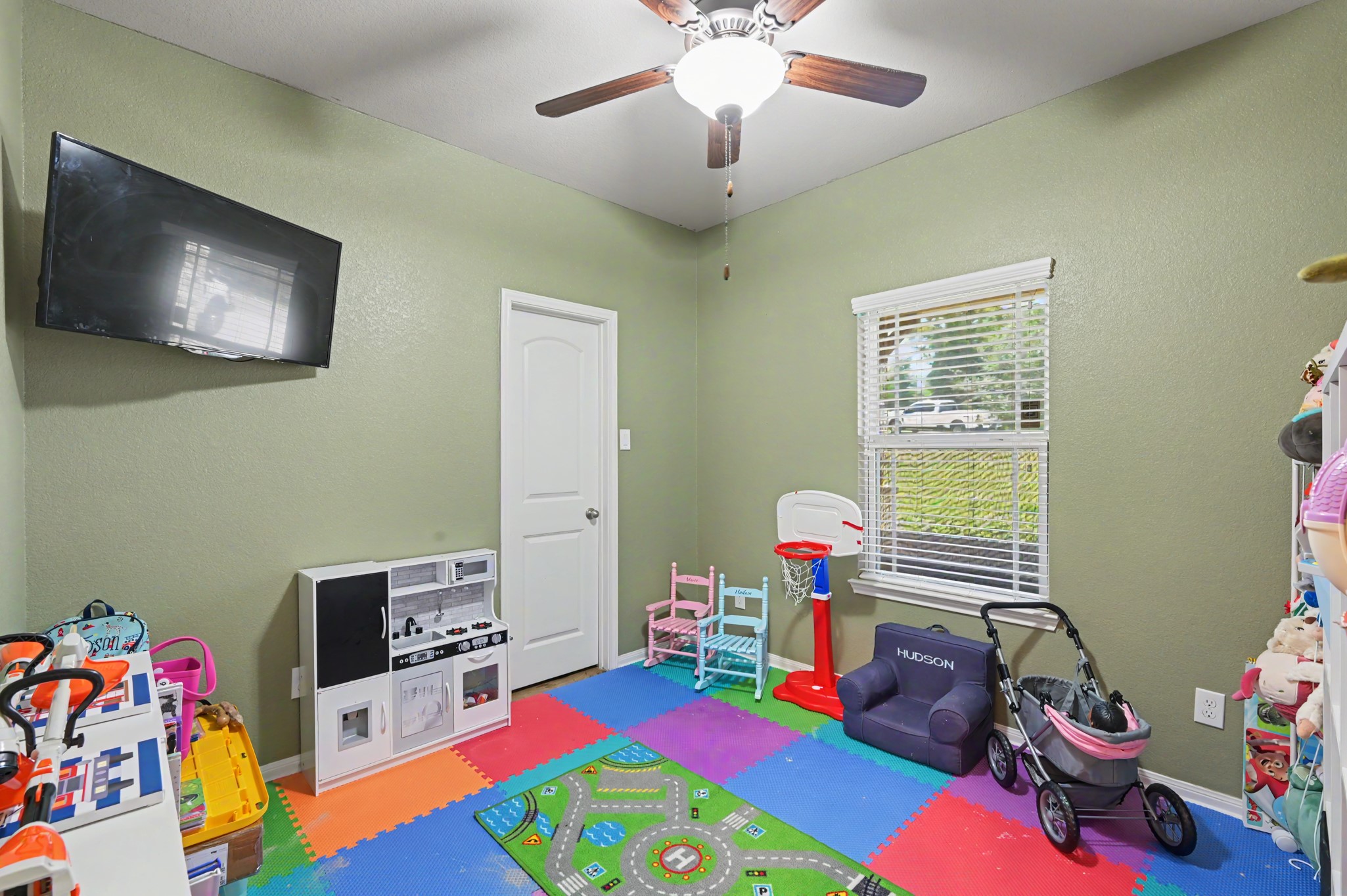 13258 Ridgeview Willis, TX 77318 - Photo 28 of 45 Gallery Image 28