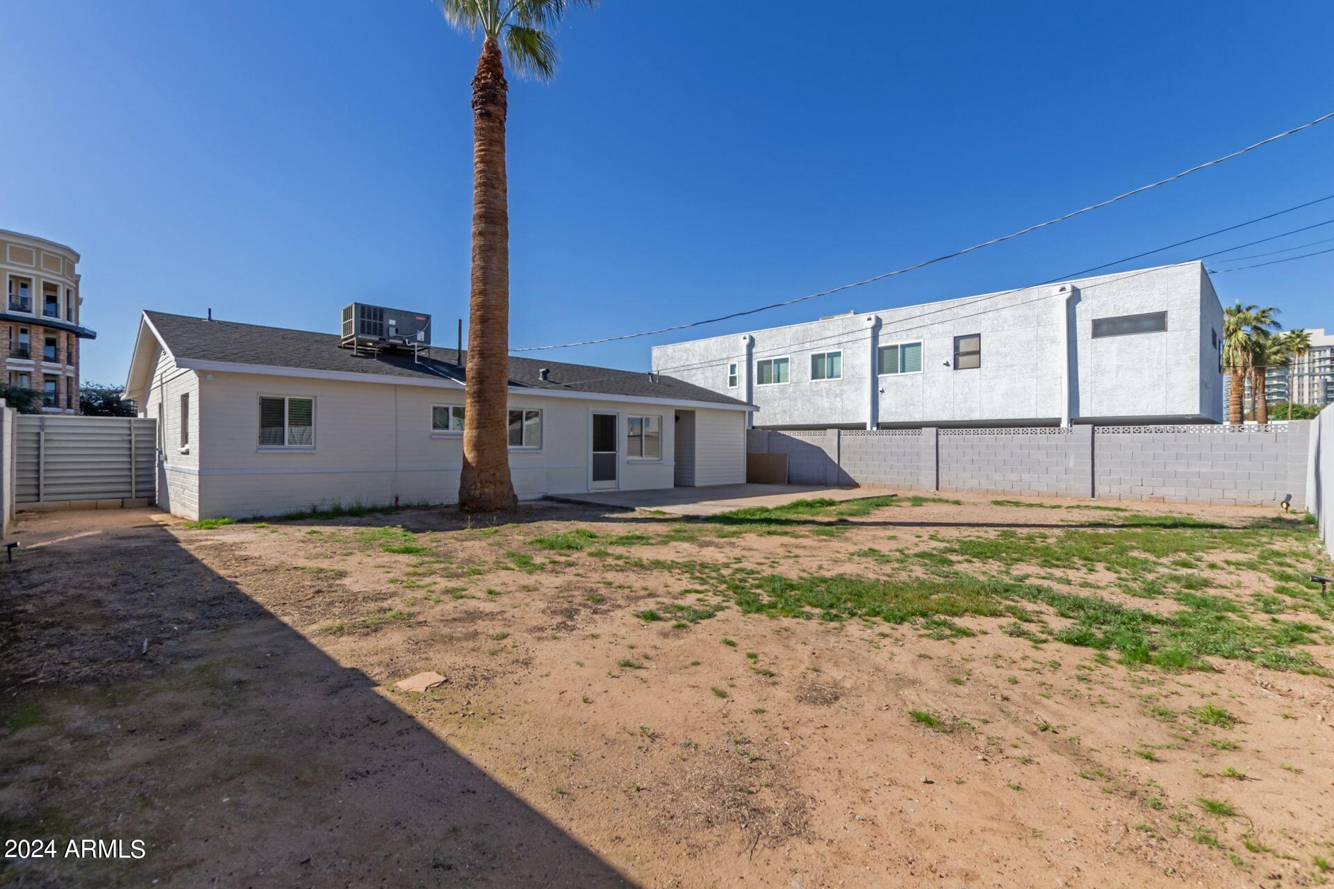 4633 North 24th Street Phoenix, AZ 85016 - Photo 17 of 17 Backyard