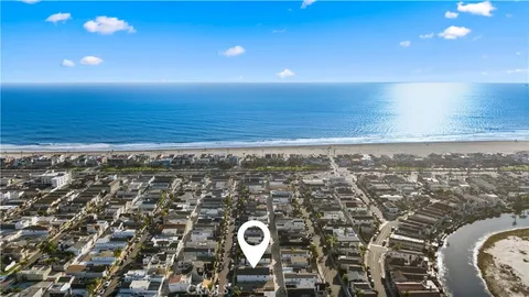 $3,299,950 | 315 Lugonia Street, Newport Beach, CA 92663