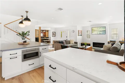 $3,299,950 | 315 Lugonia Street, Newport Beach, CA 92663