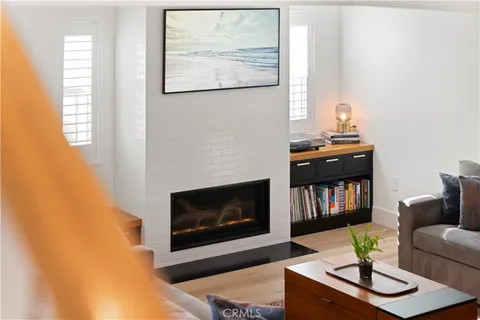 $3,299,950 | 315 Lugonia Street, Newport Beach, CA 92663