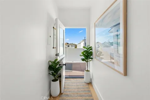 $3,299,950 | 315 Lugonia Street, Newport Beach, CA 92663