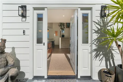 $3,299,950 | 315 Lugonia Street, Newport Beach, CA 92663