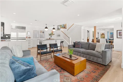 $3,299,950 | 315 Lugonia Street, Newport Beach, CA 92663