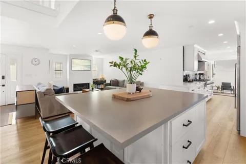 $3,299,950 | 315 Lugonia Street, Newport Beach, CA 92663