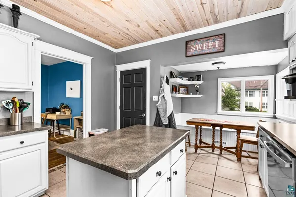 $249,900 | 427 12th Avenue, Two Harbors, MN 55616