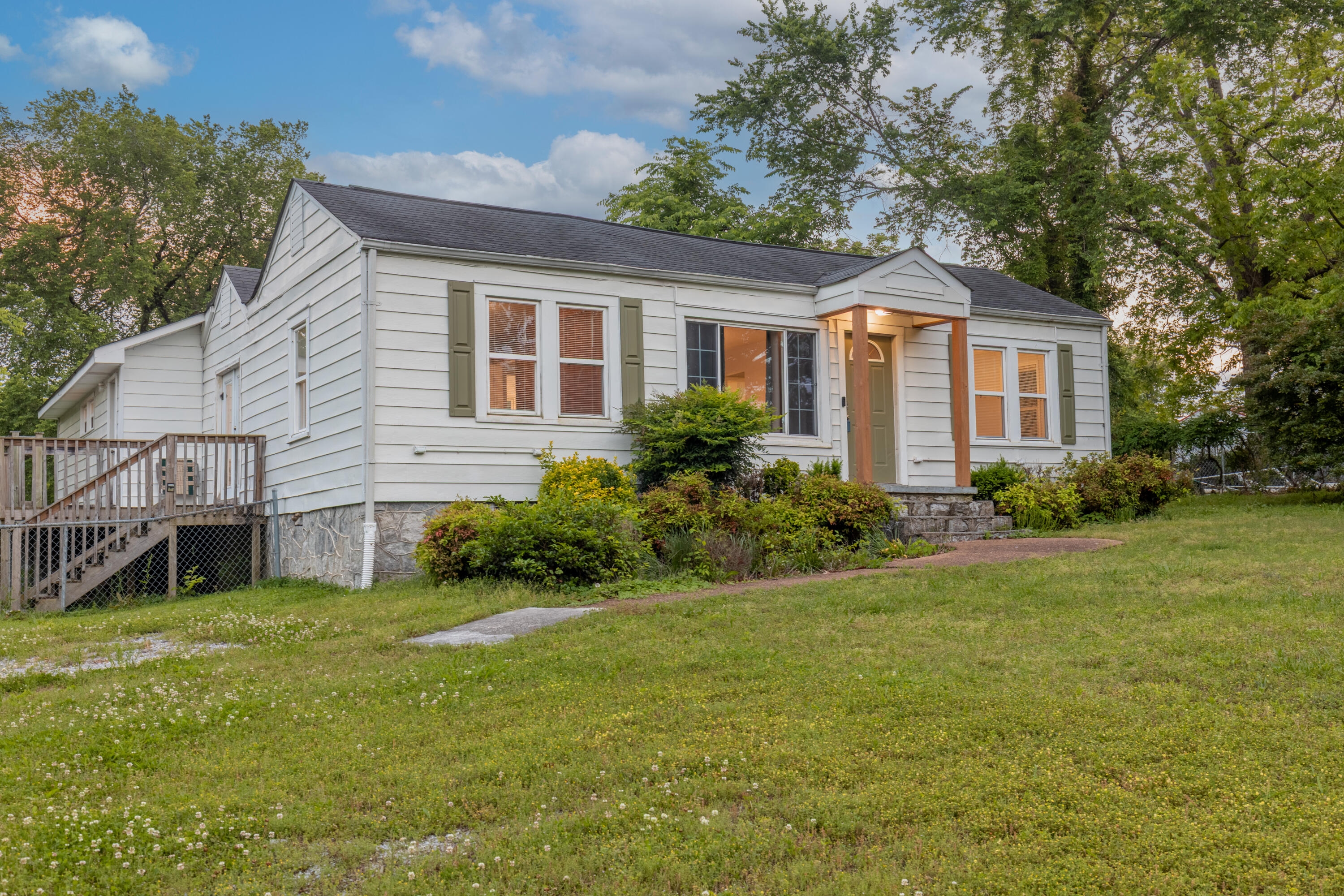 660 Claire Street Rossville, GA 30741 - Photo 4 of 25 Claire-4