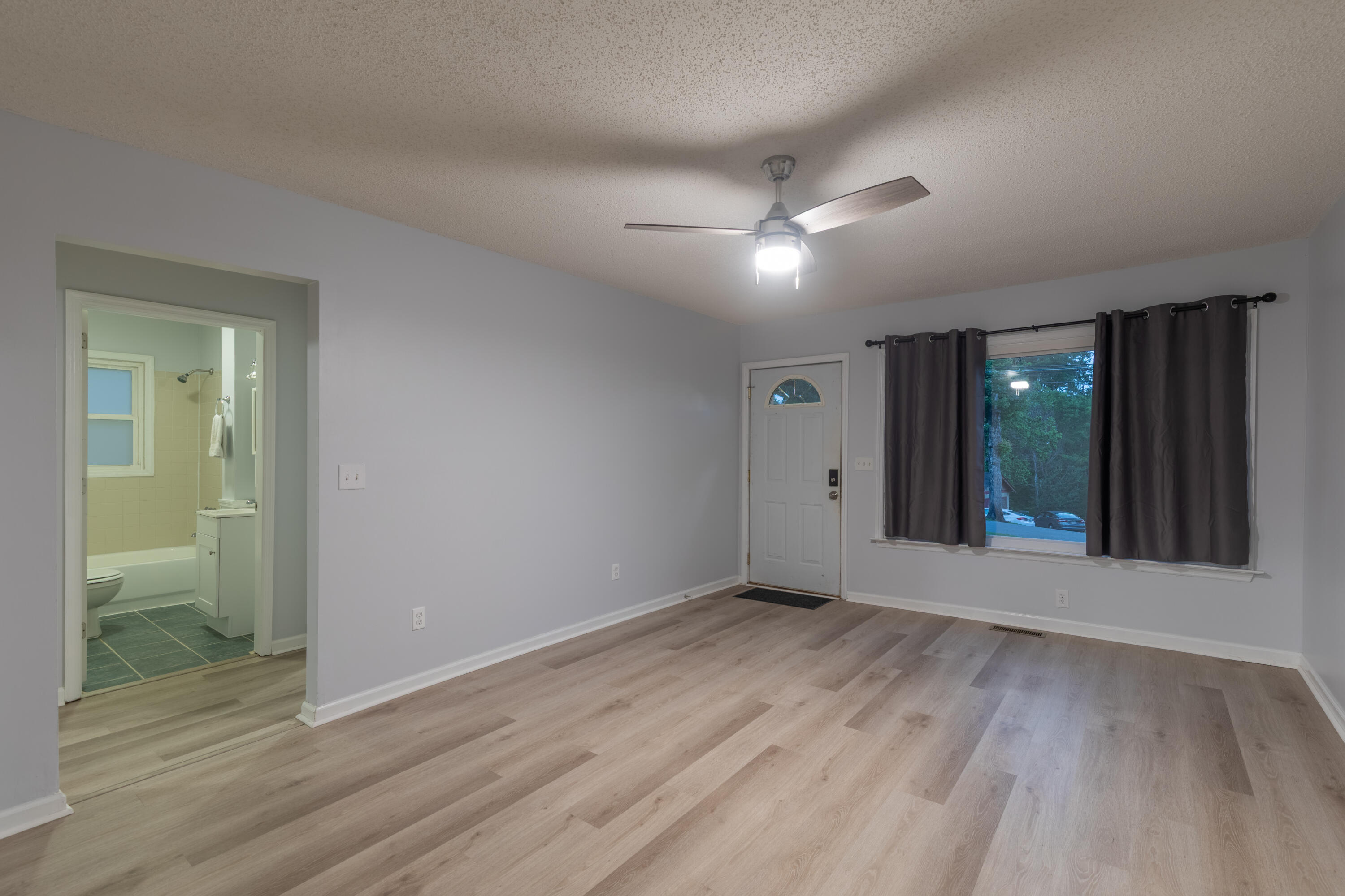 660 Claire Street Rossville, GA 30741 - Photo 8 of 25 Claire-8