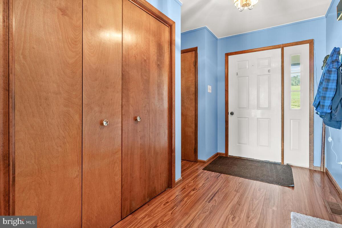 10327 Clark Road Myersville, MD 21773 - Photo 6 of 49 Gallery Image 6