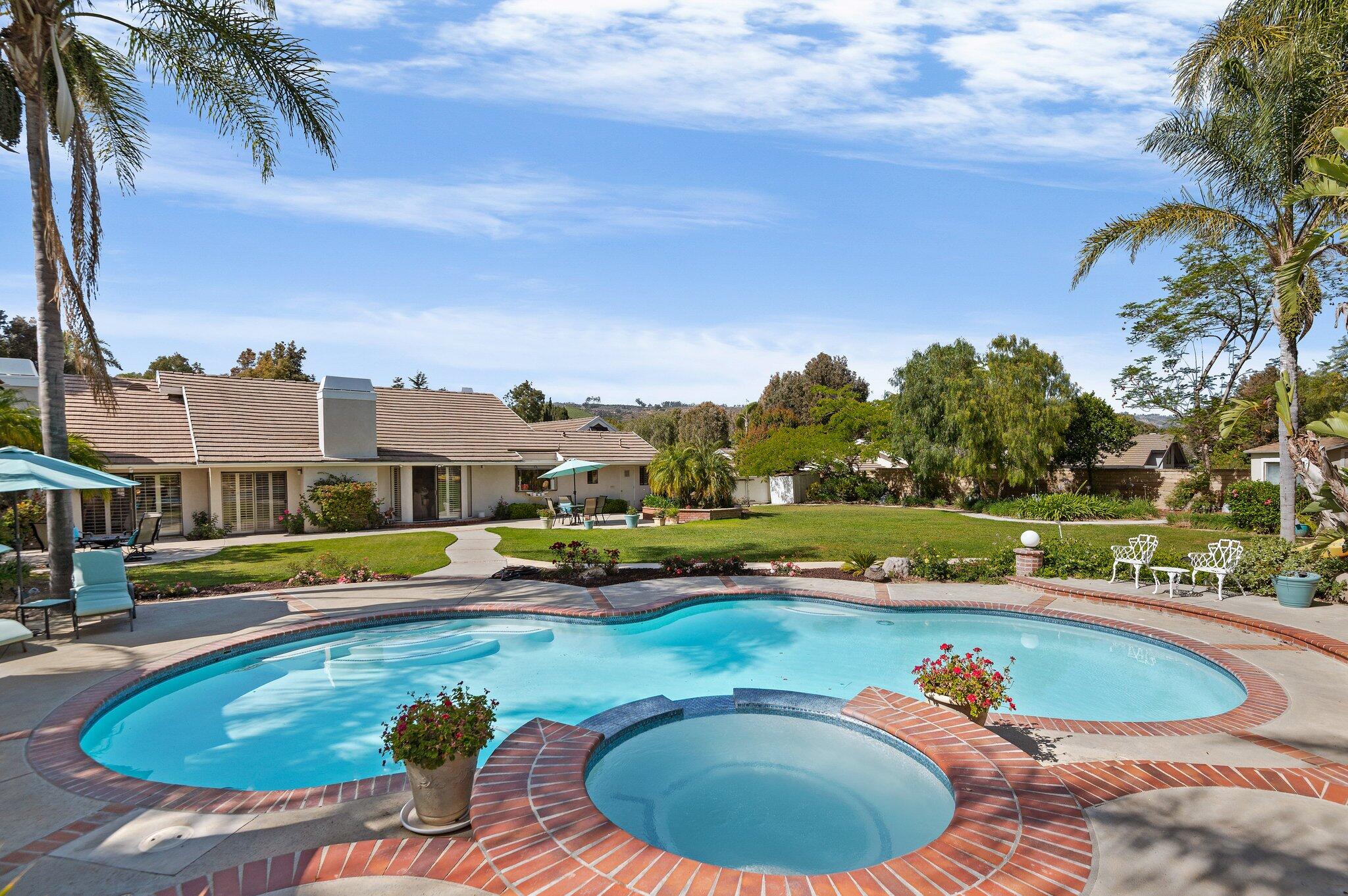 6430 San Onofre Drive Camarillo, CA 93012 - Photo 31 of 42 33 - Swimming Pool