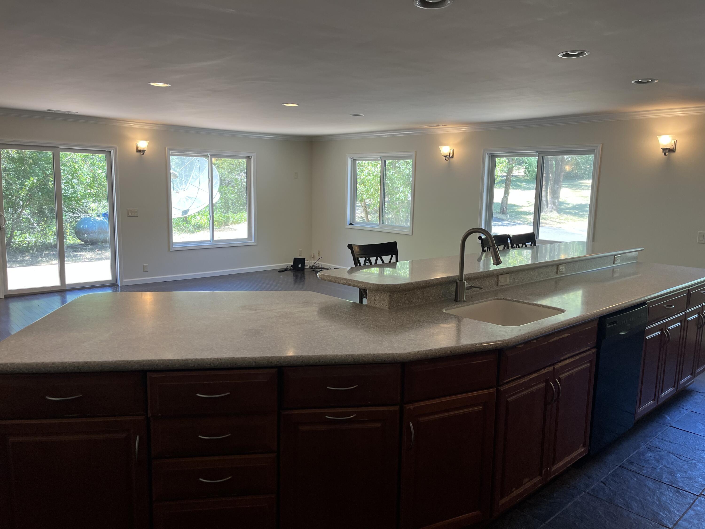 5488 Briceland Road Redway, CA 95560 - Photo 14 of 27 Kitchen /Living