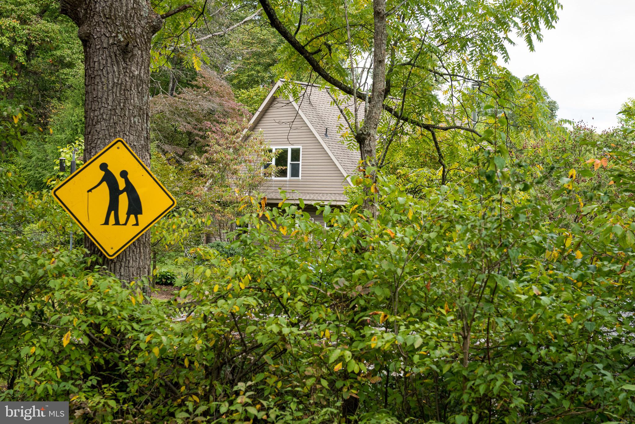73 Woods Road Klingerstown, PA 17941 - Photo 4 of 73 Gallery Image 4