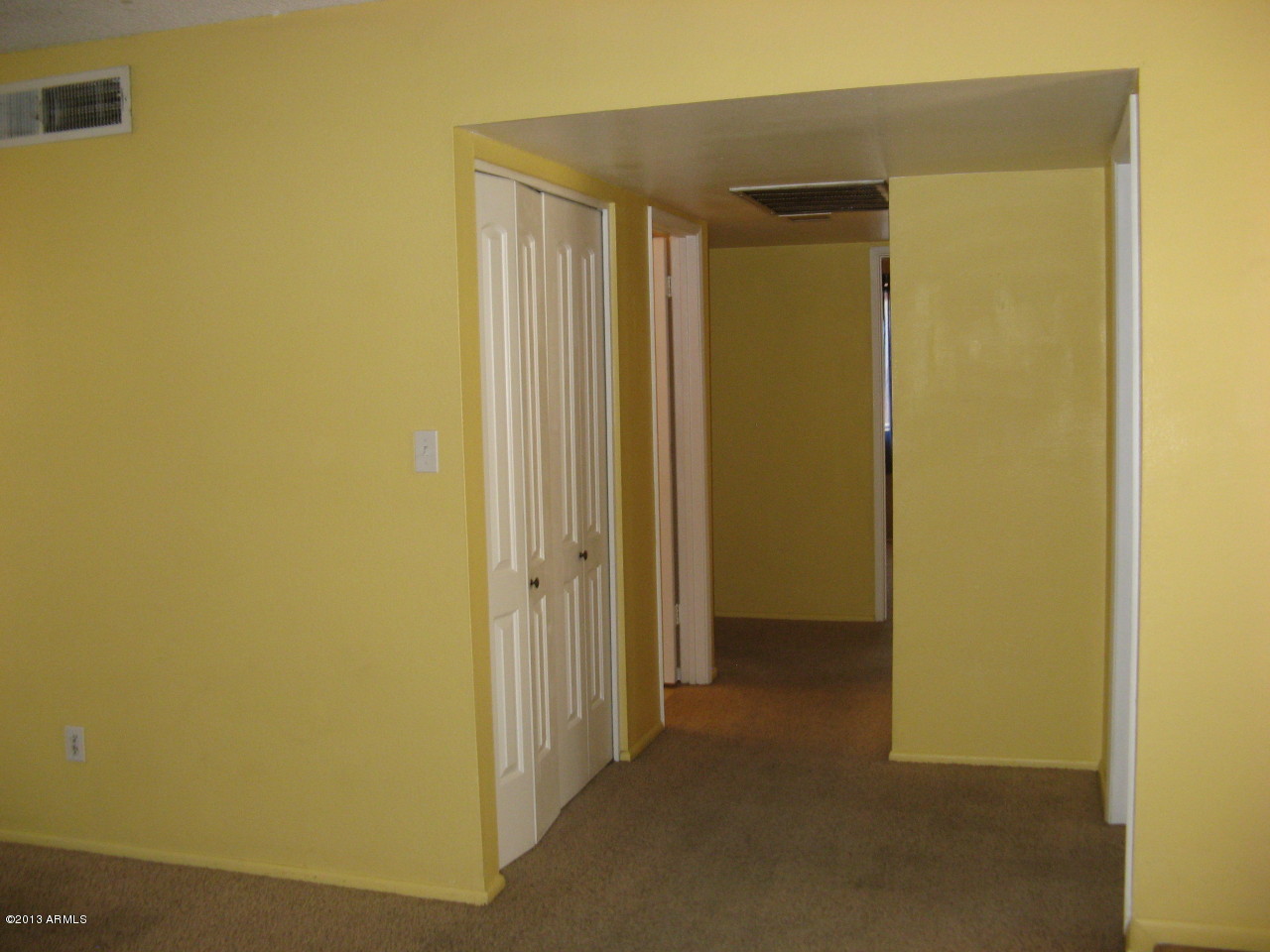 2630 East Cactus Road Phoenix, AZ 85032 - Photo 9 of 40 Raab 014
