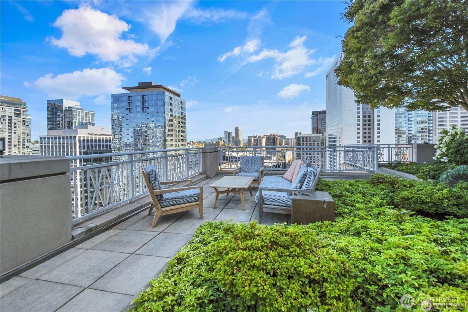 819 Virginia Street, Unit 1101 Seattle, WA 98101 - Photo 30 of 32
