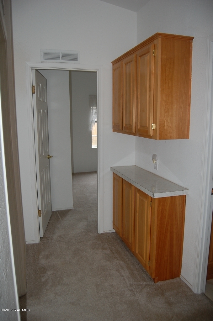 9614 Mieras Road Yakima, WA 98901 - Photo 8 of 13 a view of a storage & utility room