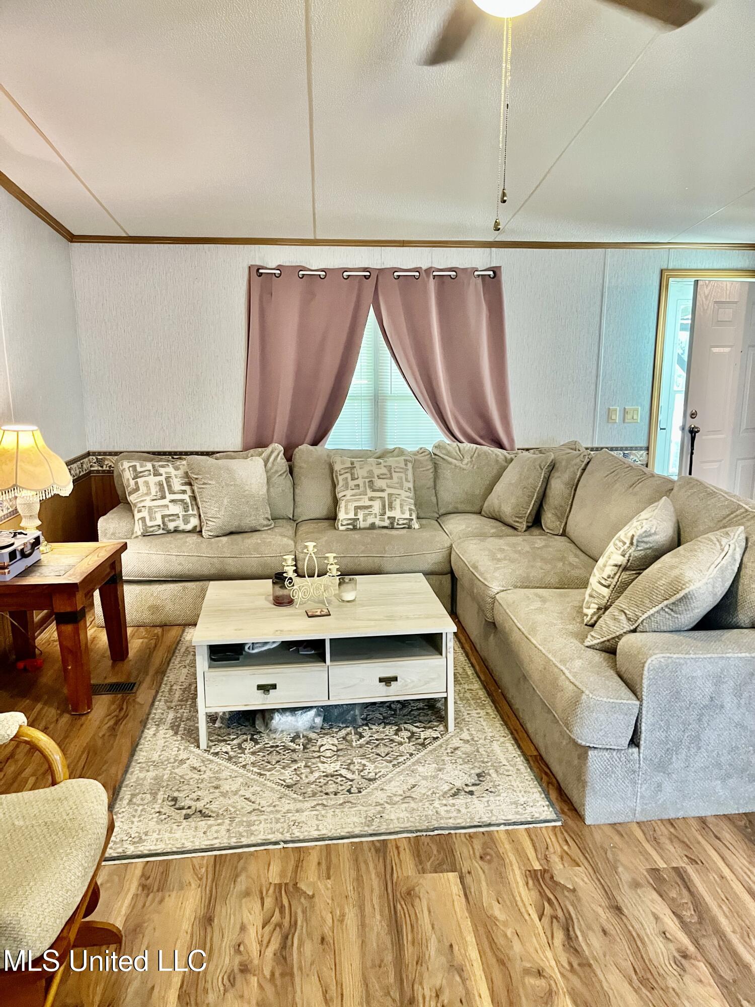 7853 Petunia Road Gautier, MS 39553 - Photo 5 of 16 IMG_6295