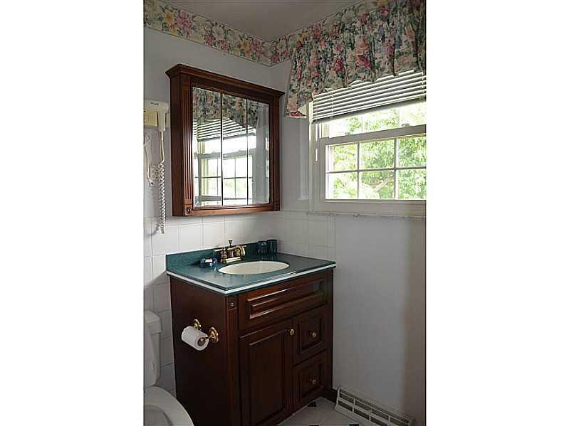 194 Littlejohn Road Troy, OH 45373 - Photo 9 of 25