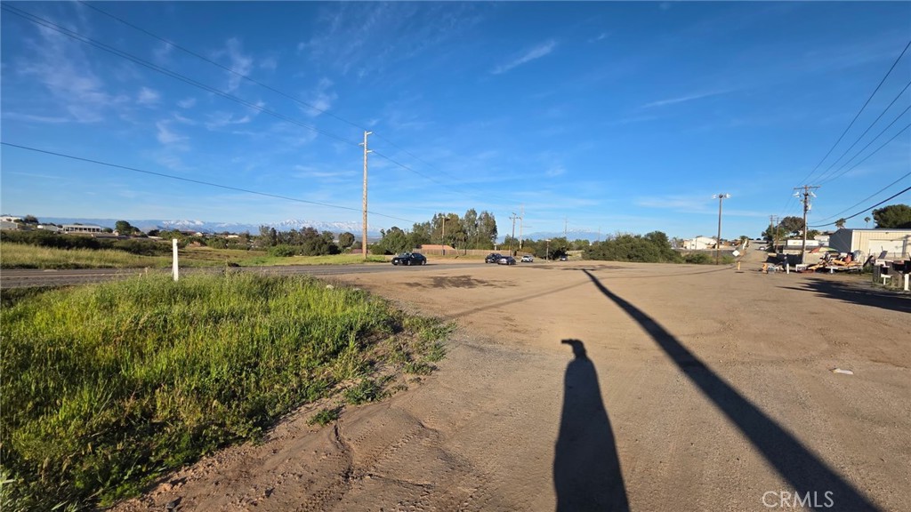 25390 Bundy Canyon Road Menifee, CA 92584 - Photo 7 of 10