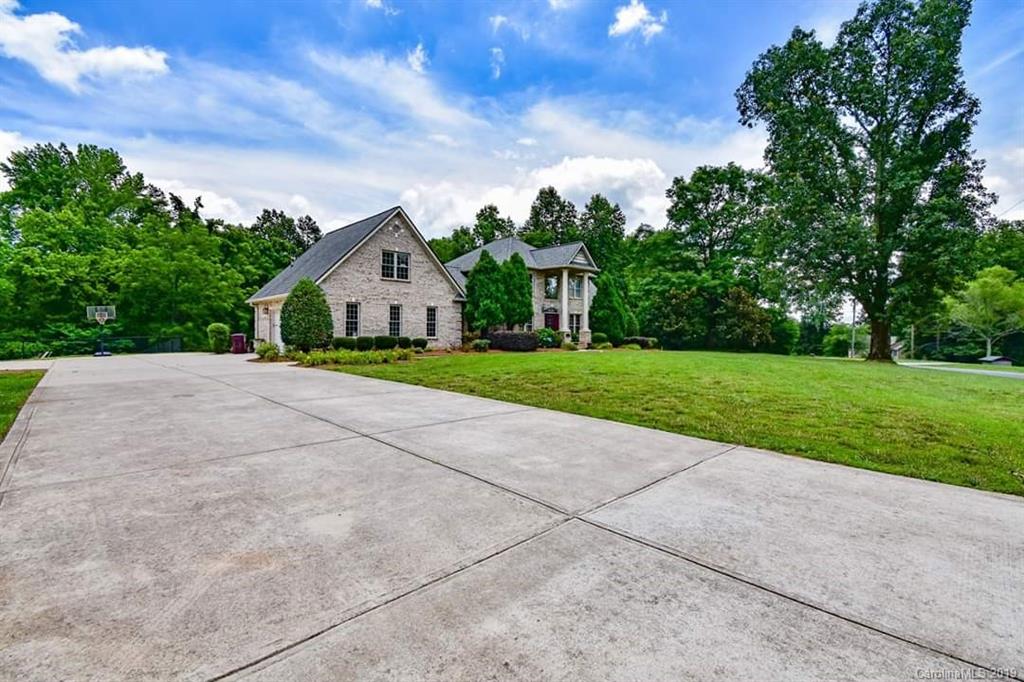 255 Arcadia Road China Grove, NC 28023 - Photo 6 of 40 Gallery Image 6