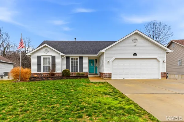 $354,900 | 3735 Falcon View Drive, Arnold, MO 63010
