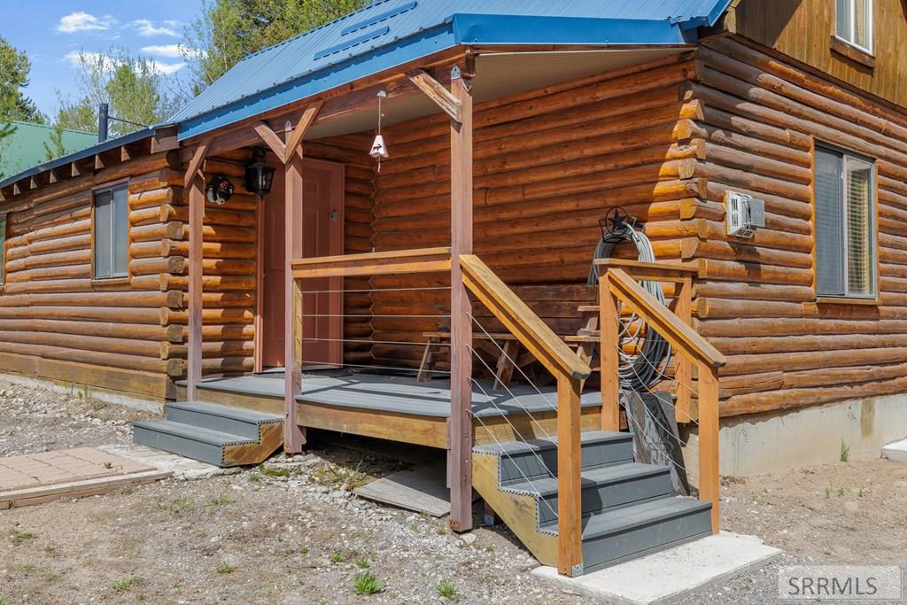 4043 Kiowa Road Island Park, ID 83429 - Photo 11 of 42