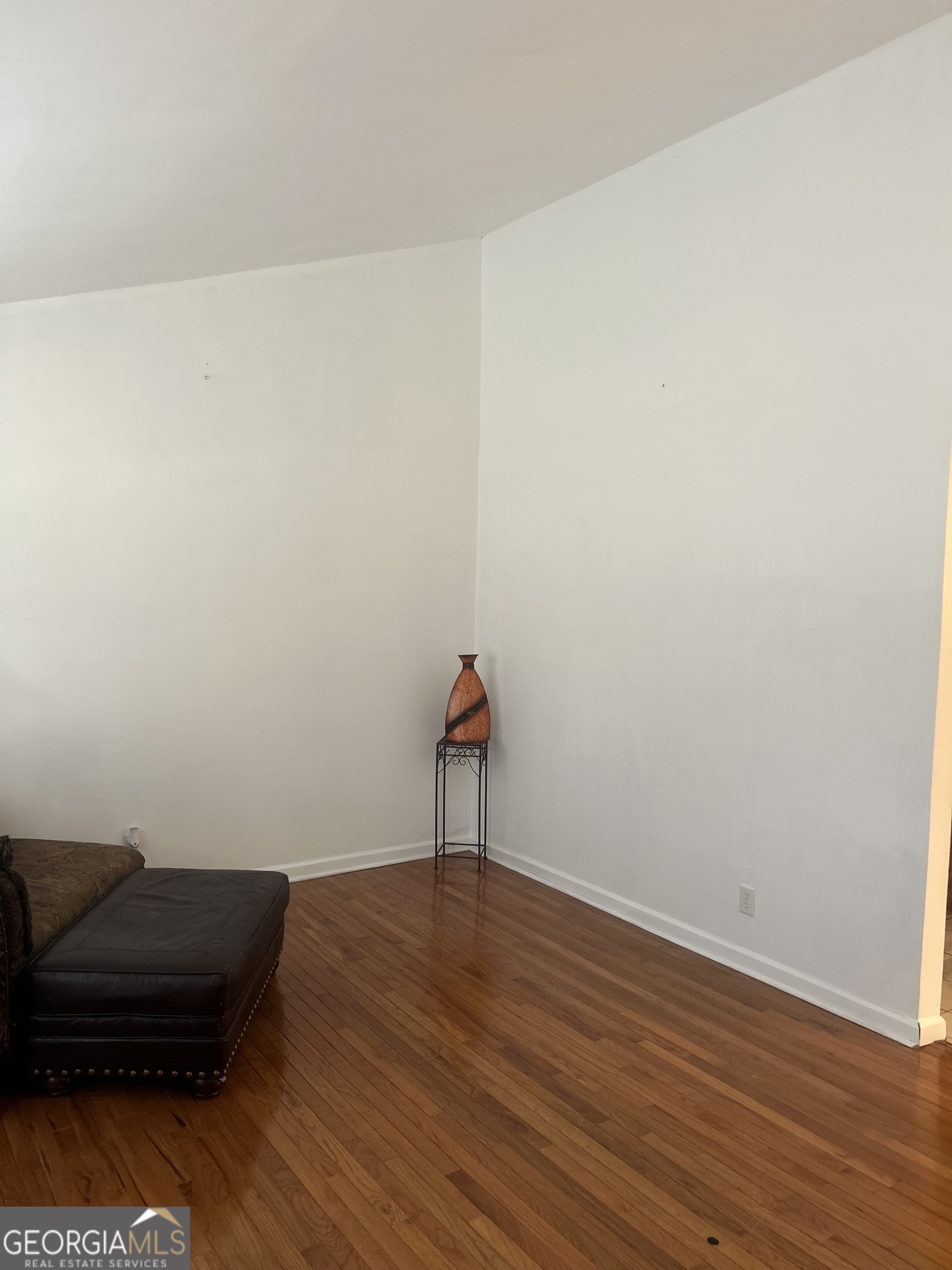 1406 Canterbury Road Griffin, GA 30223 - Photo 8 of 26