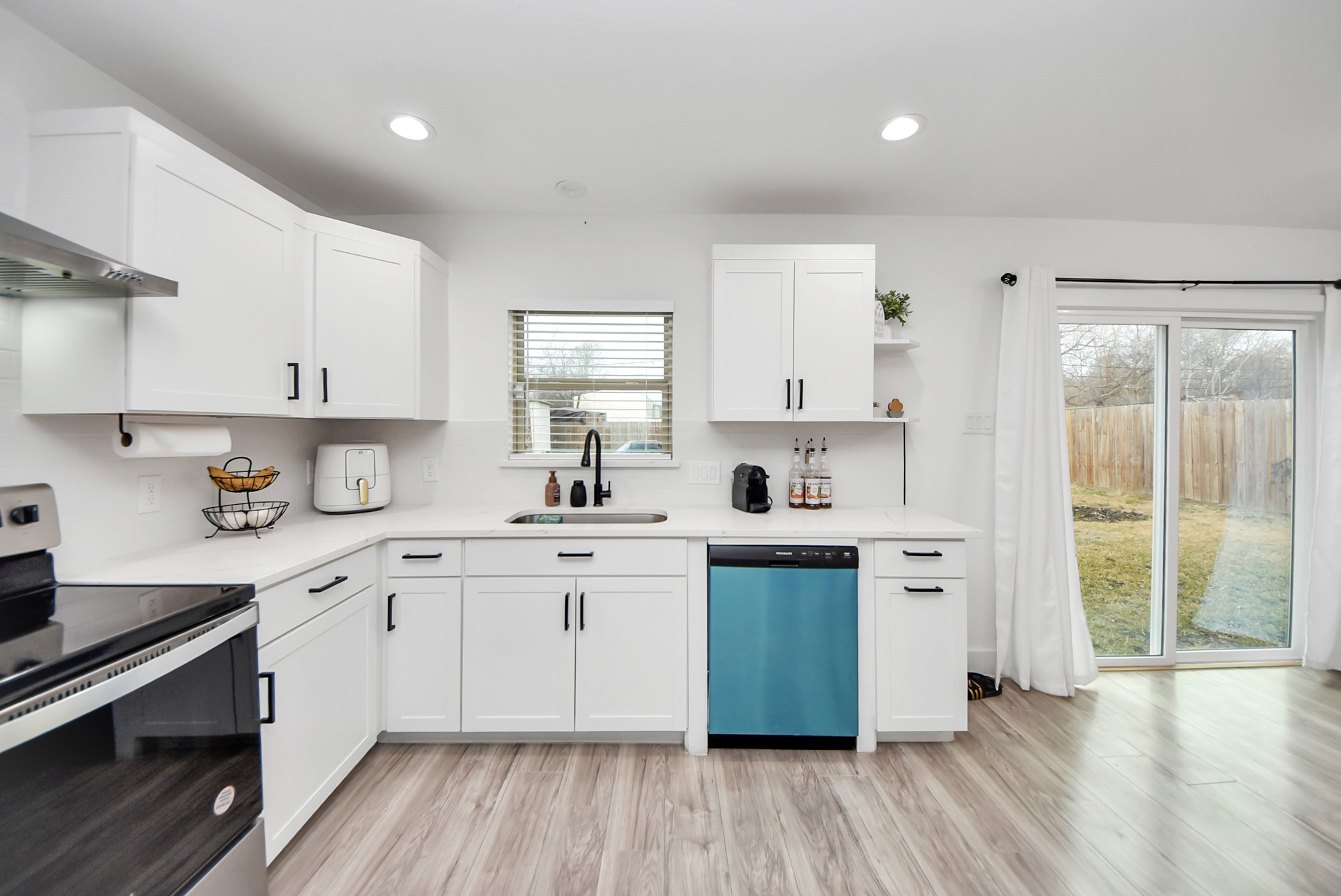 1110 Johnson Street Pasadena, TX 77506 - Photo 12 of 36