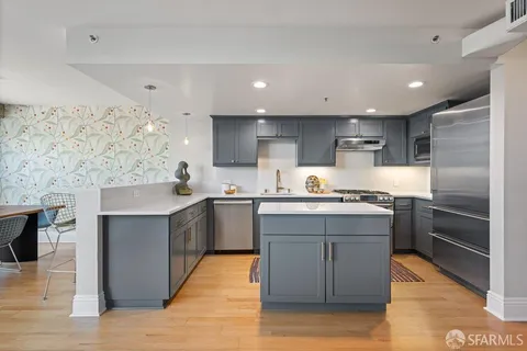 $1,400,000 | 1 Bluxome Street, Unit 208, San Francisco, CA 94107
