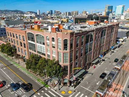 $1,400,000 | 1 Bluxome Street, Unit 208, San Francisco, CA 94107