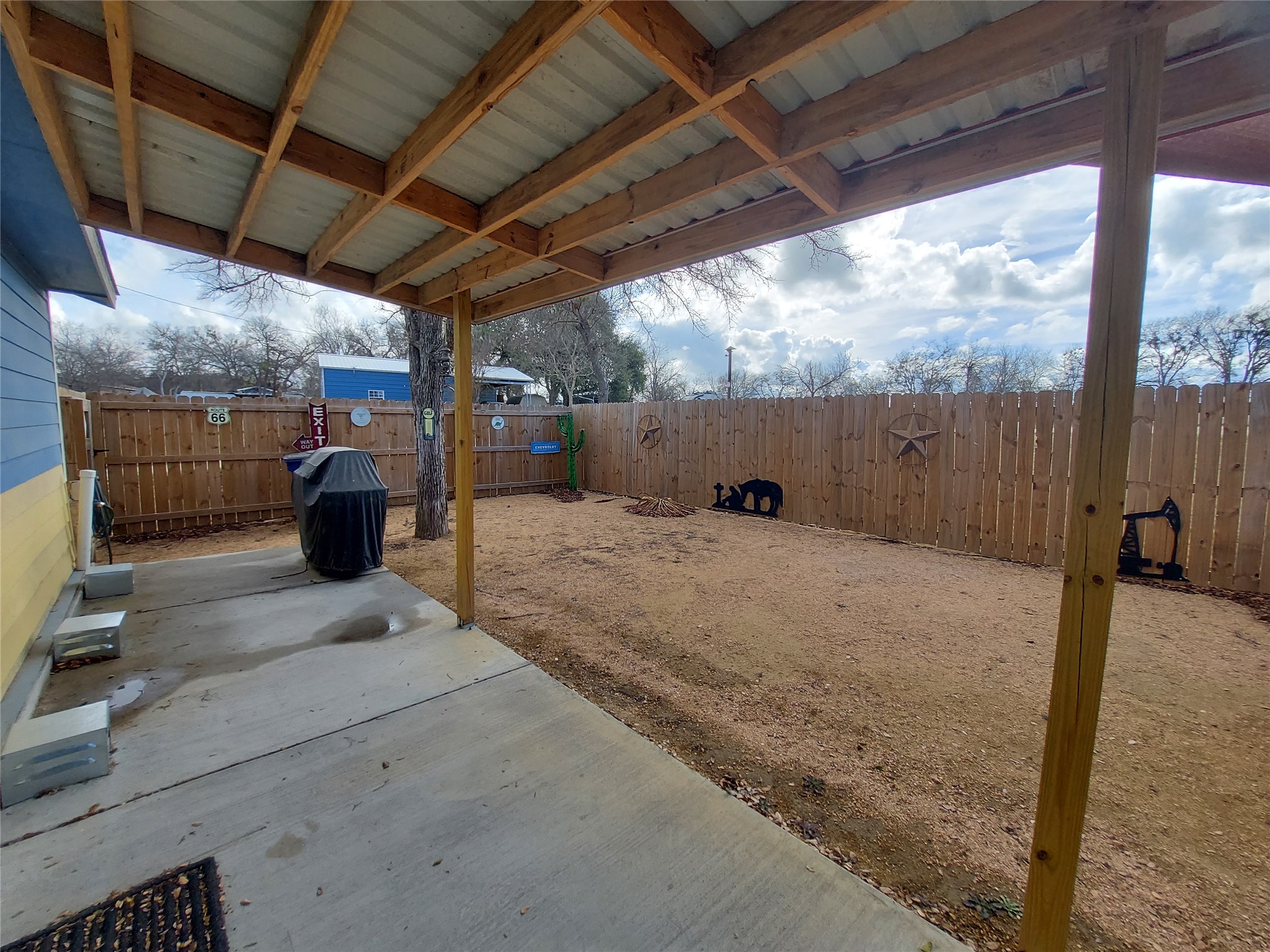 20202 McShepherd Road Georgetown, TX 78626 - Photo 5 of 40 Fenced backyard with a patio area and area for grilling