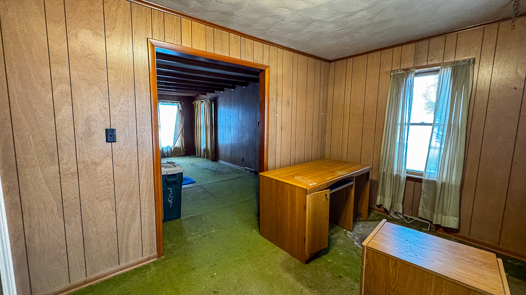 307 North Vine Street Armington, IL 61721 - Photo 11 of 21