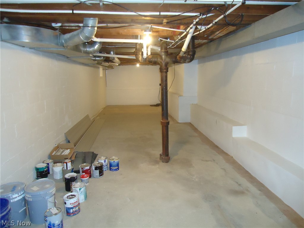 1577 Fairfax Road Akron, OH 44313 - Photo 23 of 32 Gallery Image 23