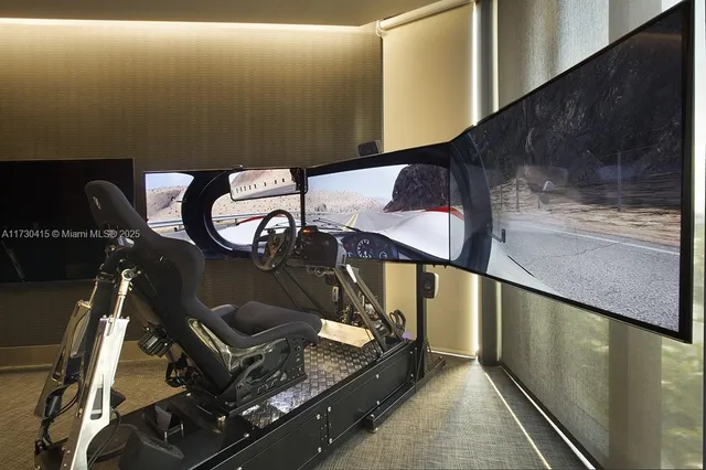 $6,250,000 | 18555 Collins Avenue, Unit 4203, Sunny Isles Beach, FL 33160