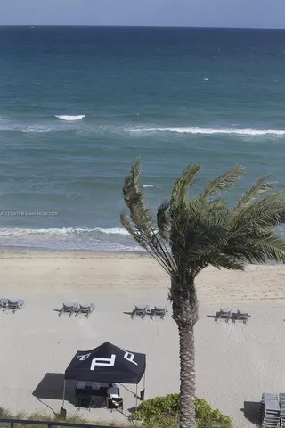 $6,250,000 | 18555 Collins Avenue, Unit 4203, Sunny Isles Beach, FL 33160