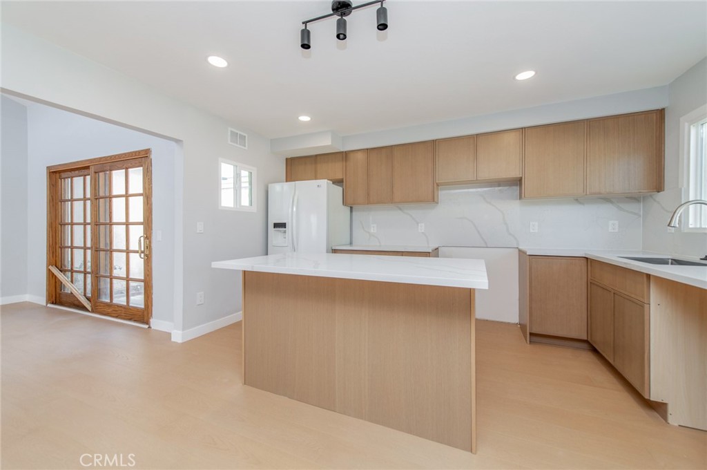 19412 Sierra Chula Road Irvine, CA 92603 - Photo 18 of 37