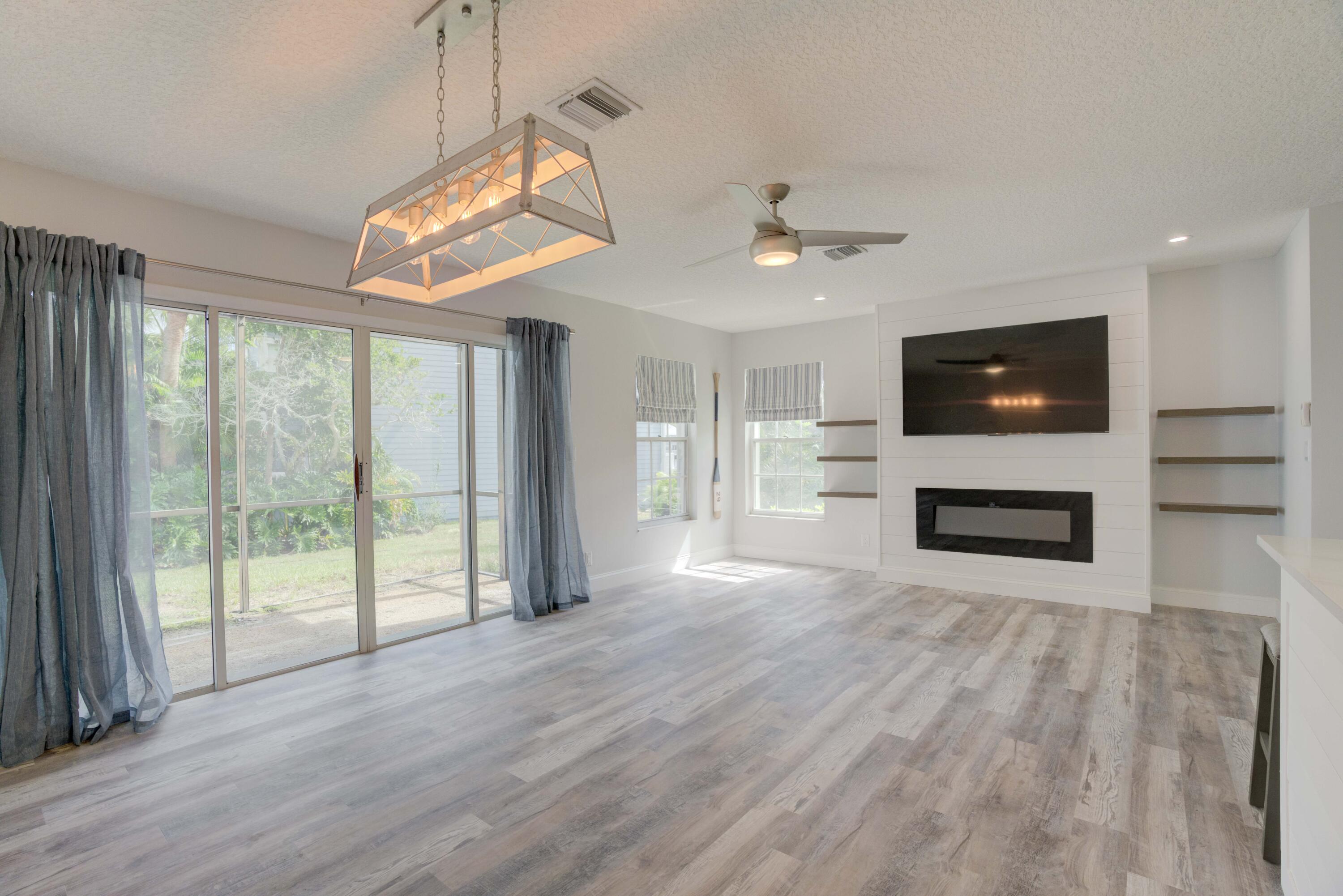 1221 Ocean Dunes Circle Jupiter, FL 33477 - Photo 11 of 42 10__mlp7757_8_9