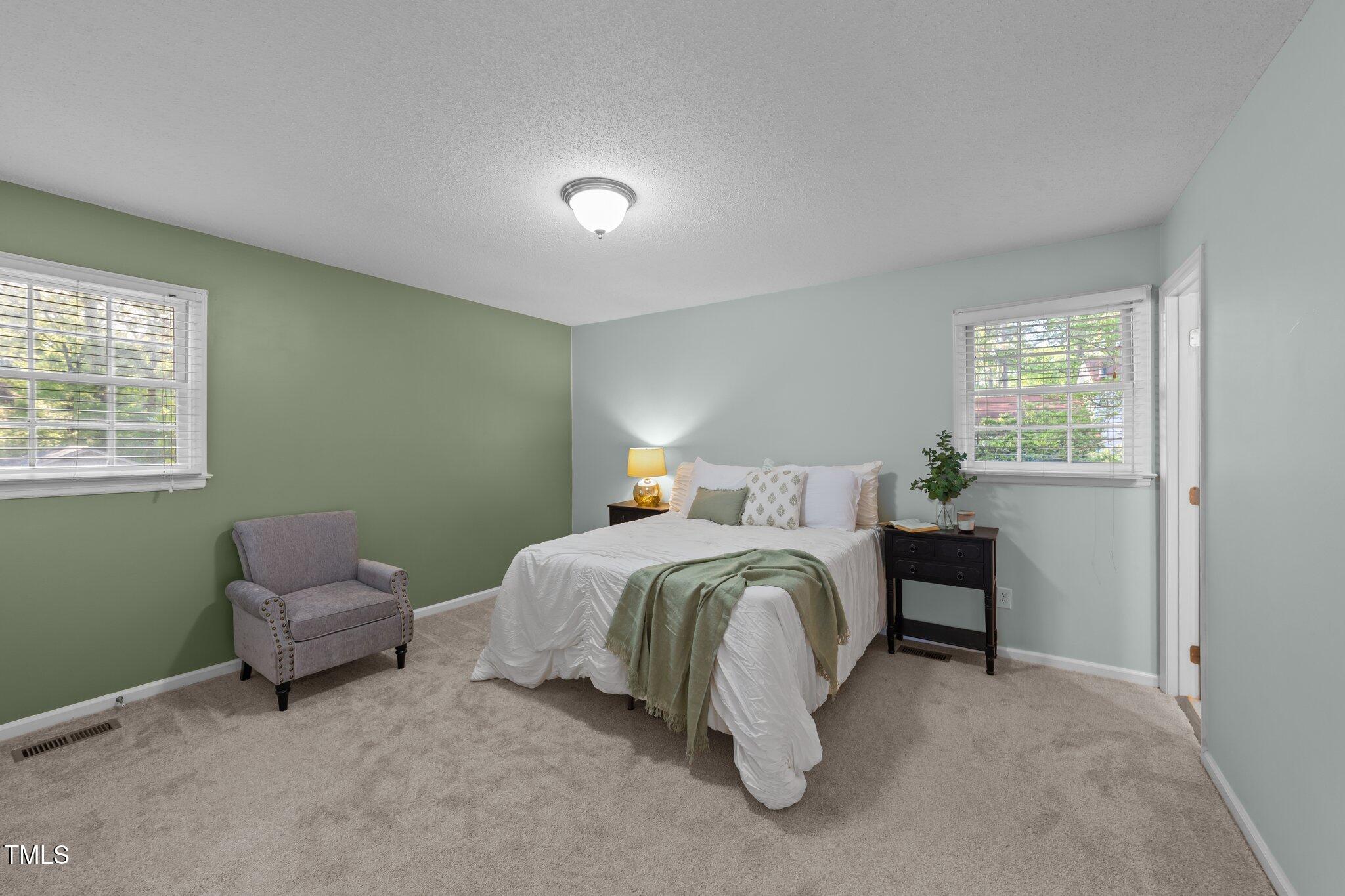 801 Silver Leaf Place Raleigh, NC 27609 - Photo 14 of 36 38-web-or-mls-VB4A5981