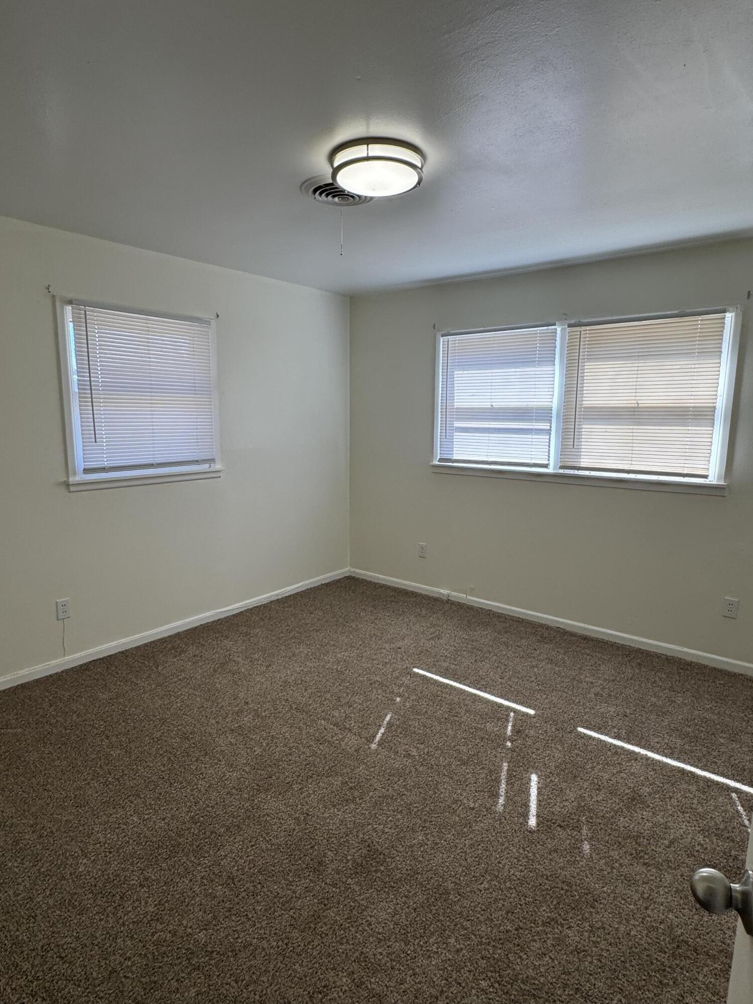2418 46th Street, Unit A Lubbock, TX 79412 - Photo 4 of 7 IMG_5997